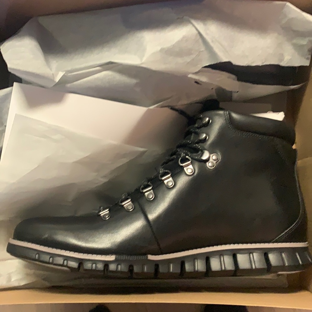 ZeroGrand Hiker WRII
